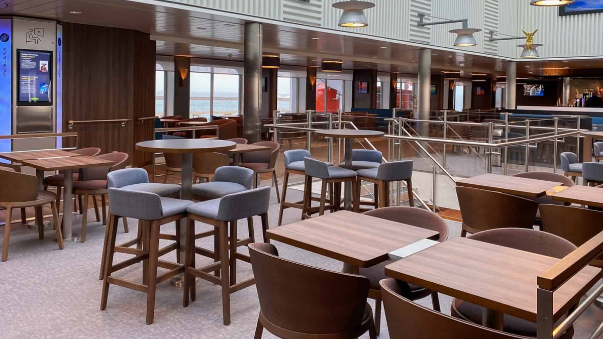 Los ferrys de la Naviera Stena Line cuidan de sus pasajeros con el mobiliario de Capdell